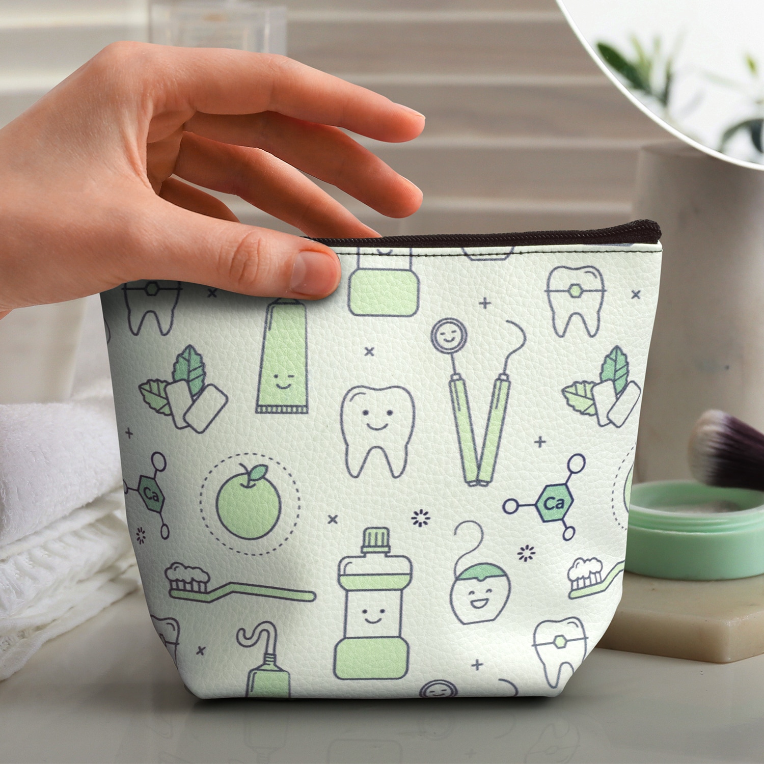 123551 - Belle Cosmetic Bag - Small - Image 3