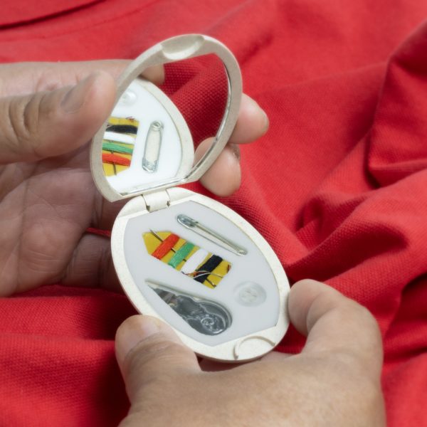 123100 - Compact Sewing Kit - Image 5