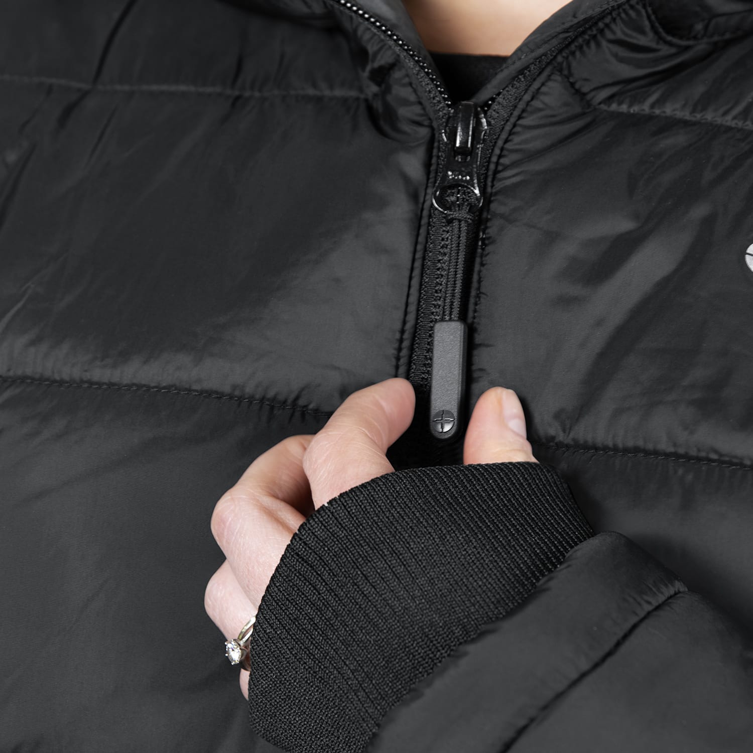126590 - Swiss Peak Urban Puffer Jacket - Image 7