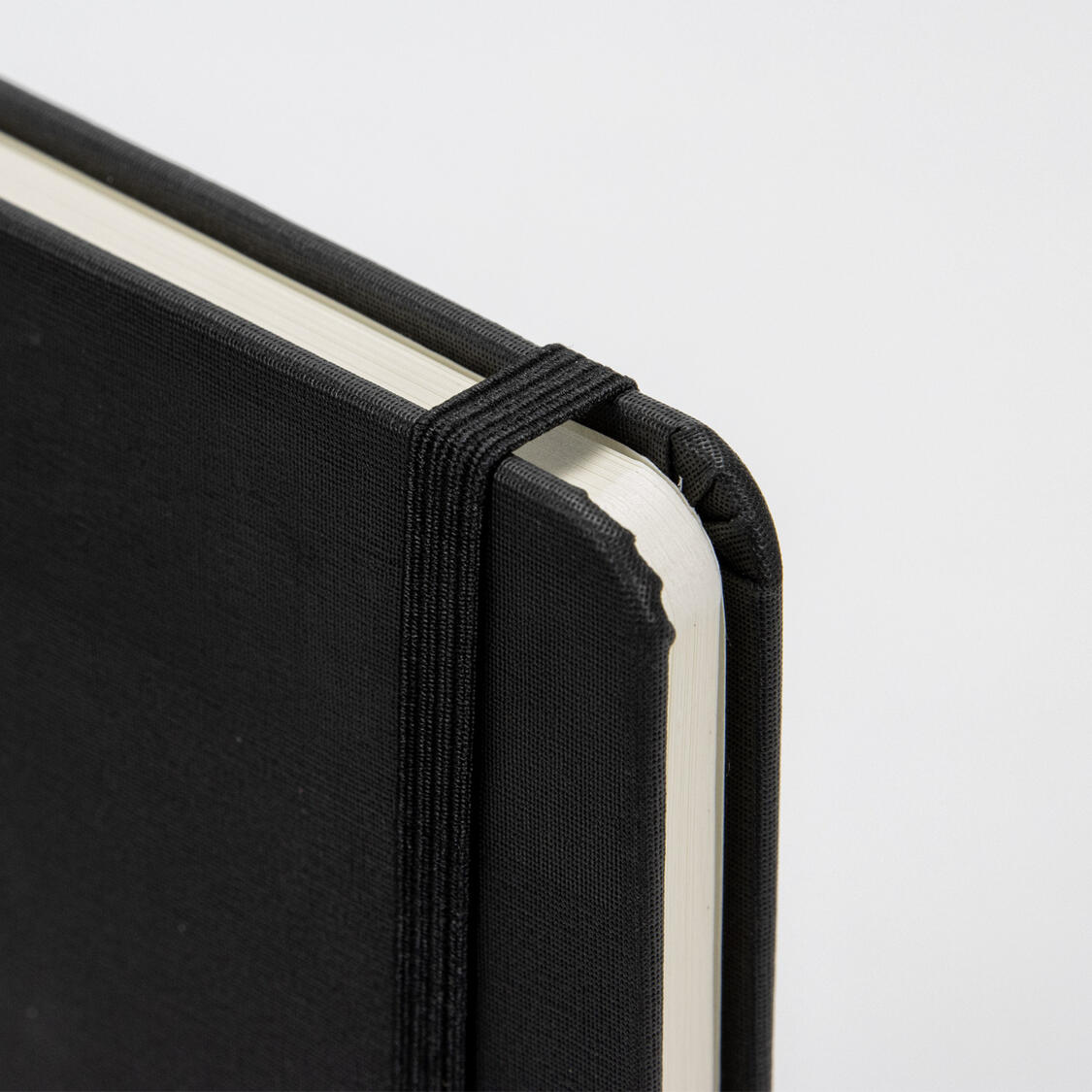 133674 - A4 Daily Diary - 2027 - Image 6
